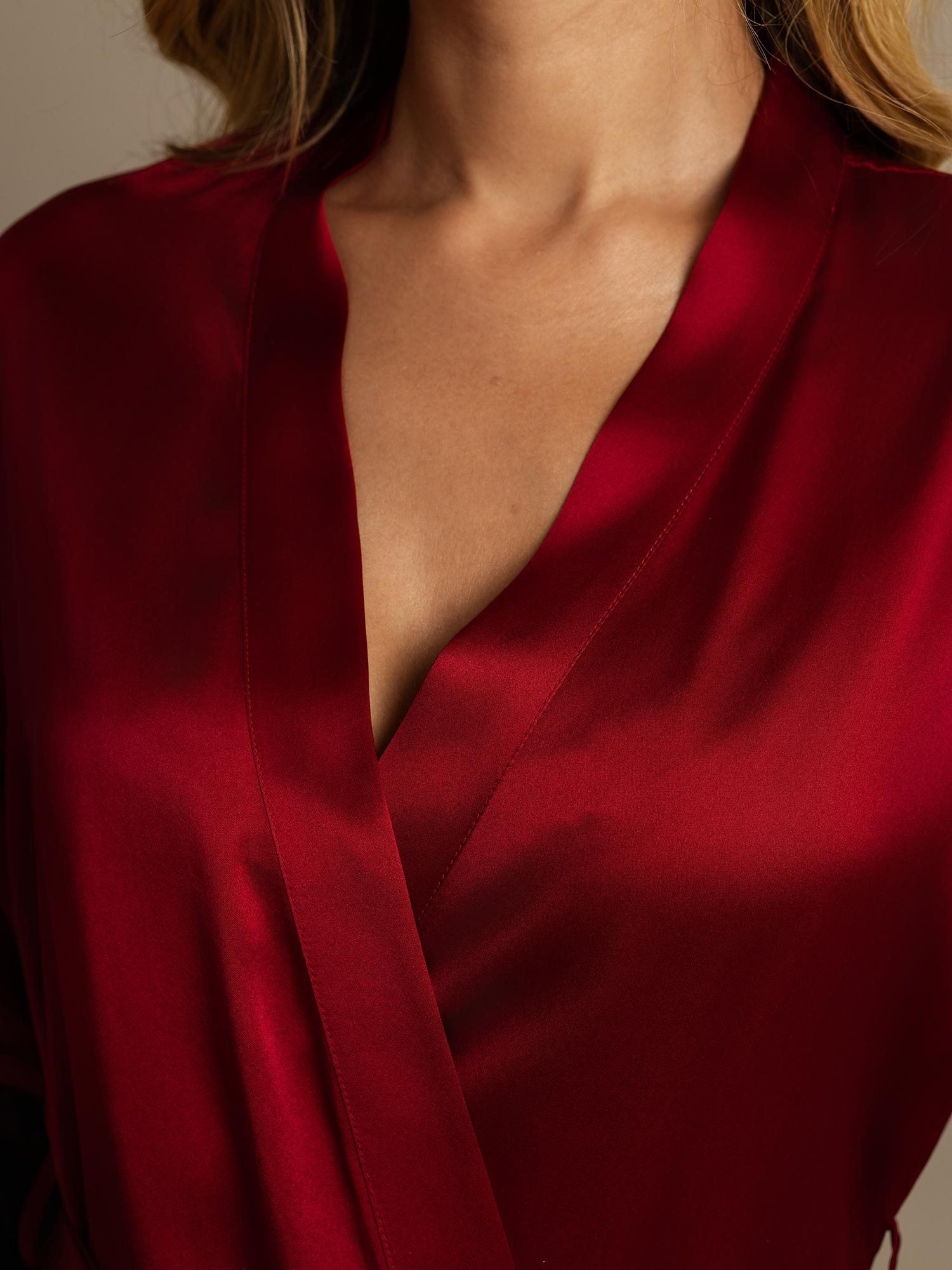 [Viini] SilkSilky-FI Womens Robe 004