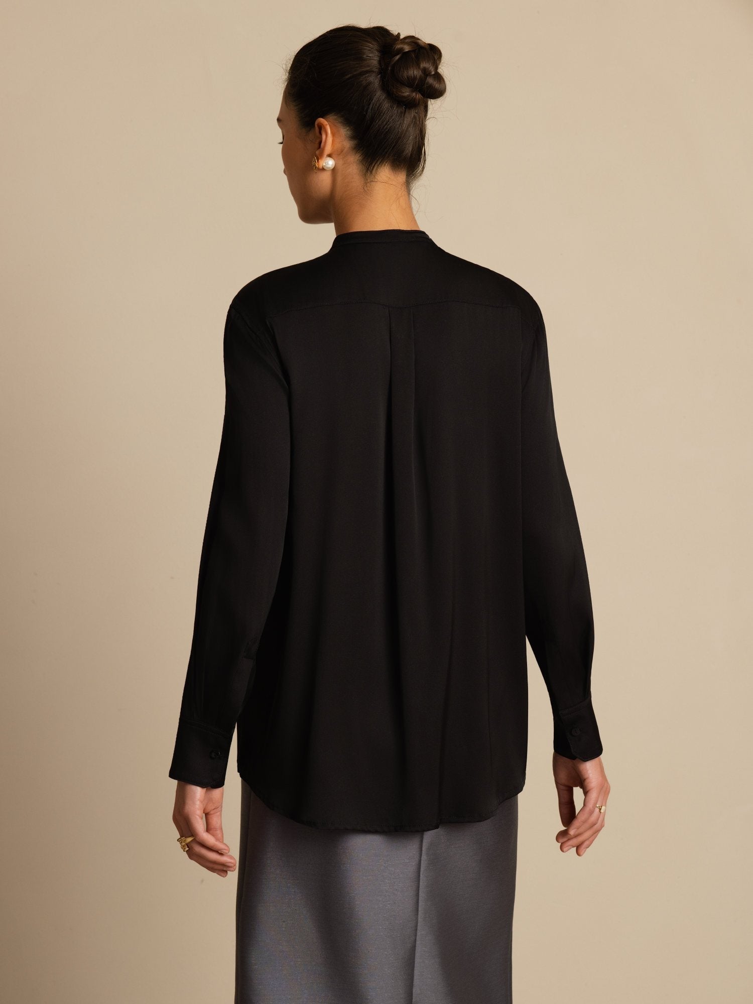 [Musta] SilkSilky-FI 19Momme Silkki Pitkähihainen Pystykaulus Pusero 002