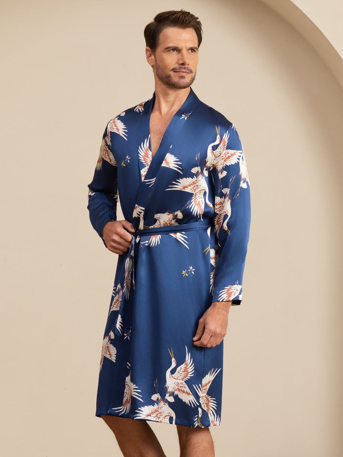 [Tummansininen] SilkSilky-FI 19Momme Mens Robe 001