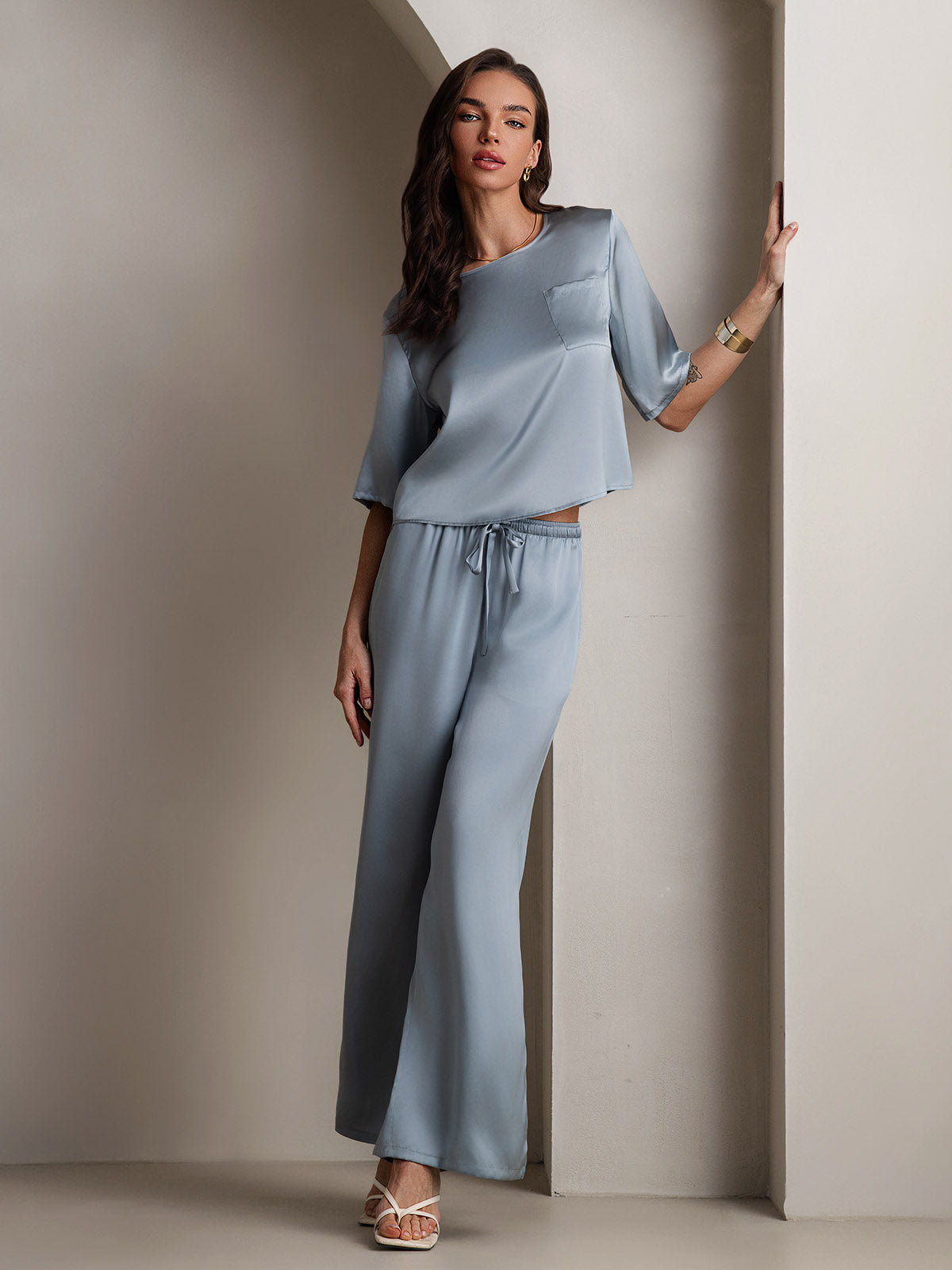 [Harmaansininen] SilkSilky-FI Womens Pajamas 001,