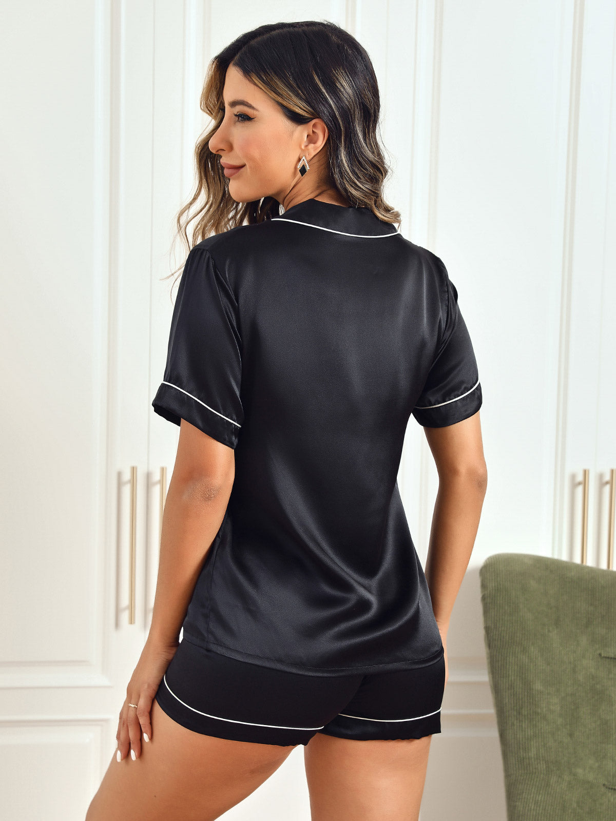 SilkSilky-FI Womens Pajamas Musta 002