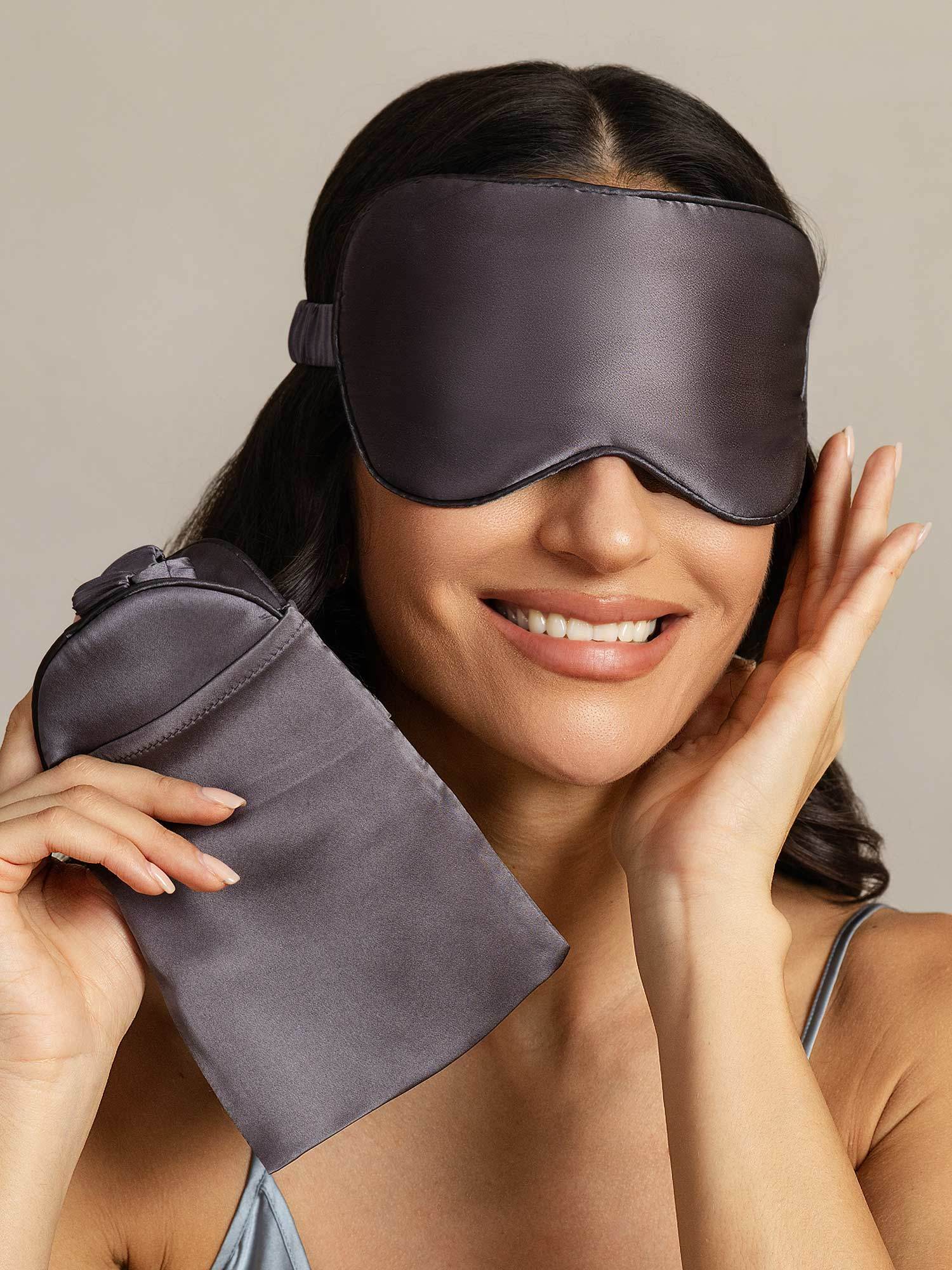 [TummanHarmaa] SilkSilky-FI Eye Mask 005