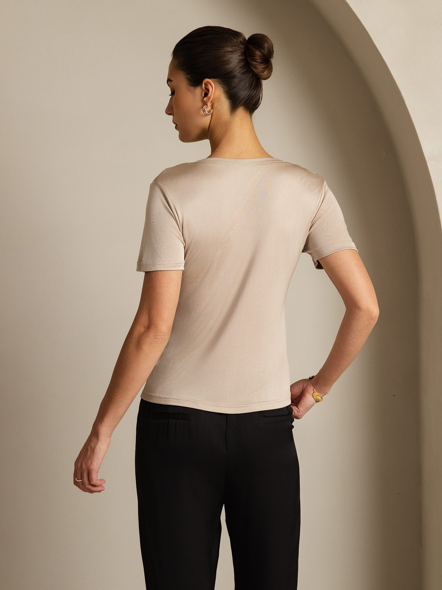 [VaaleaKhaki] SilkSilky-FI Womens T-Shirt 002