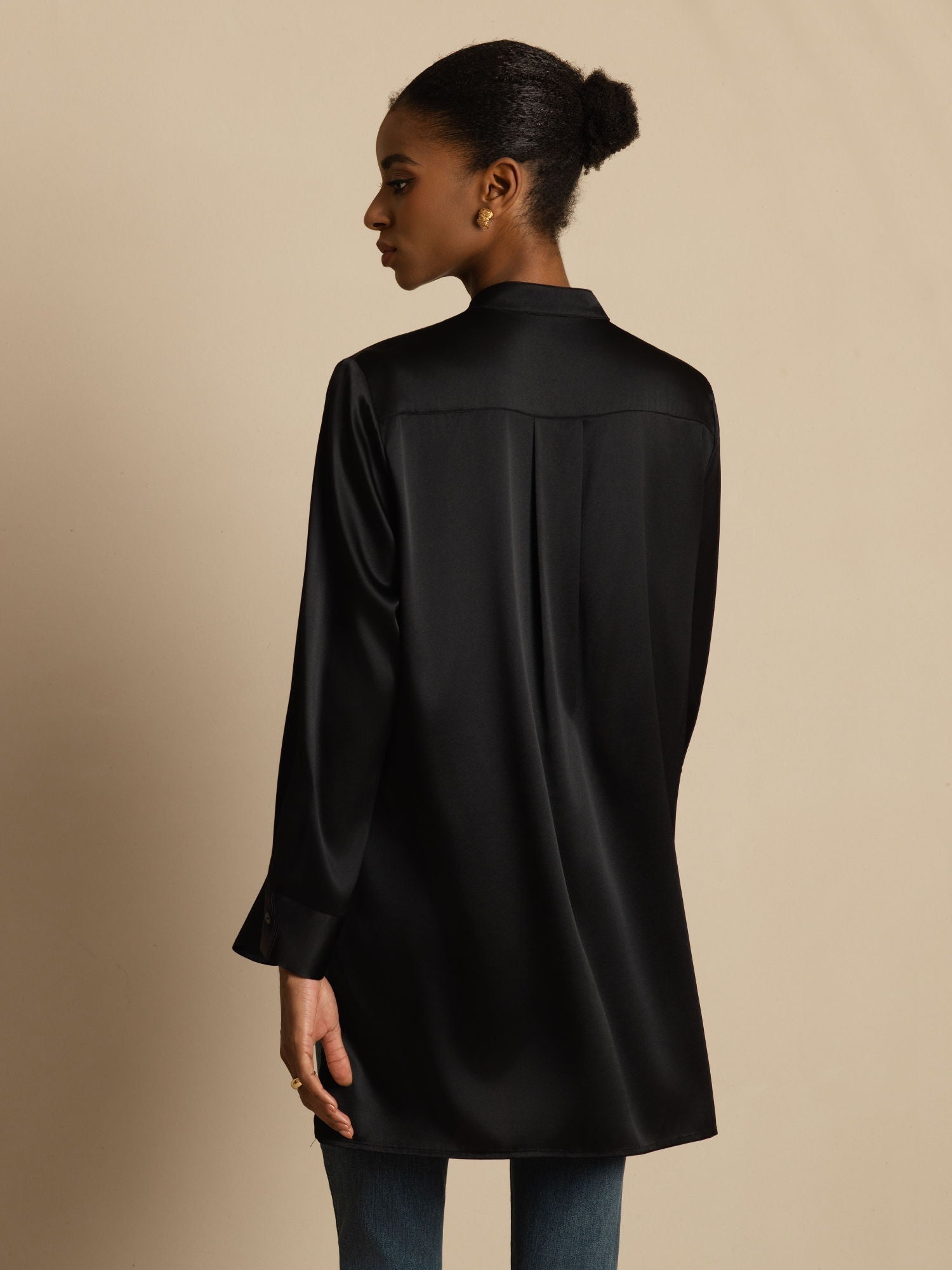 [Musta] SilkSilky-FI 19Momme Silkki Pitkähihainen Pystykaulus Pusero 002