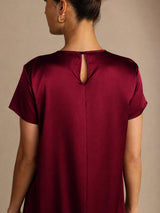 [Tummanpunainen] SilkSilky-FI Short Sleeve Crew Neck Mekko 003