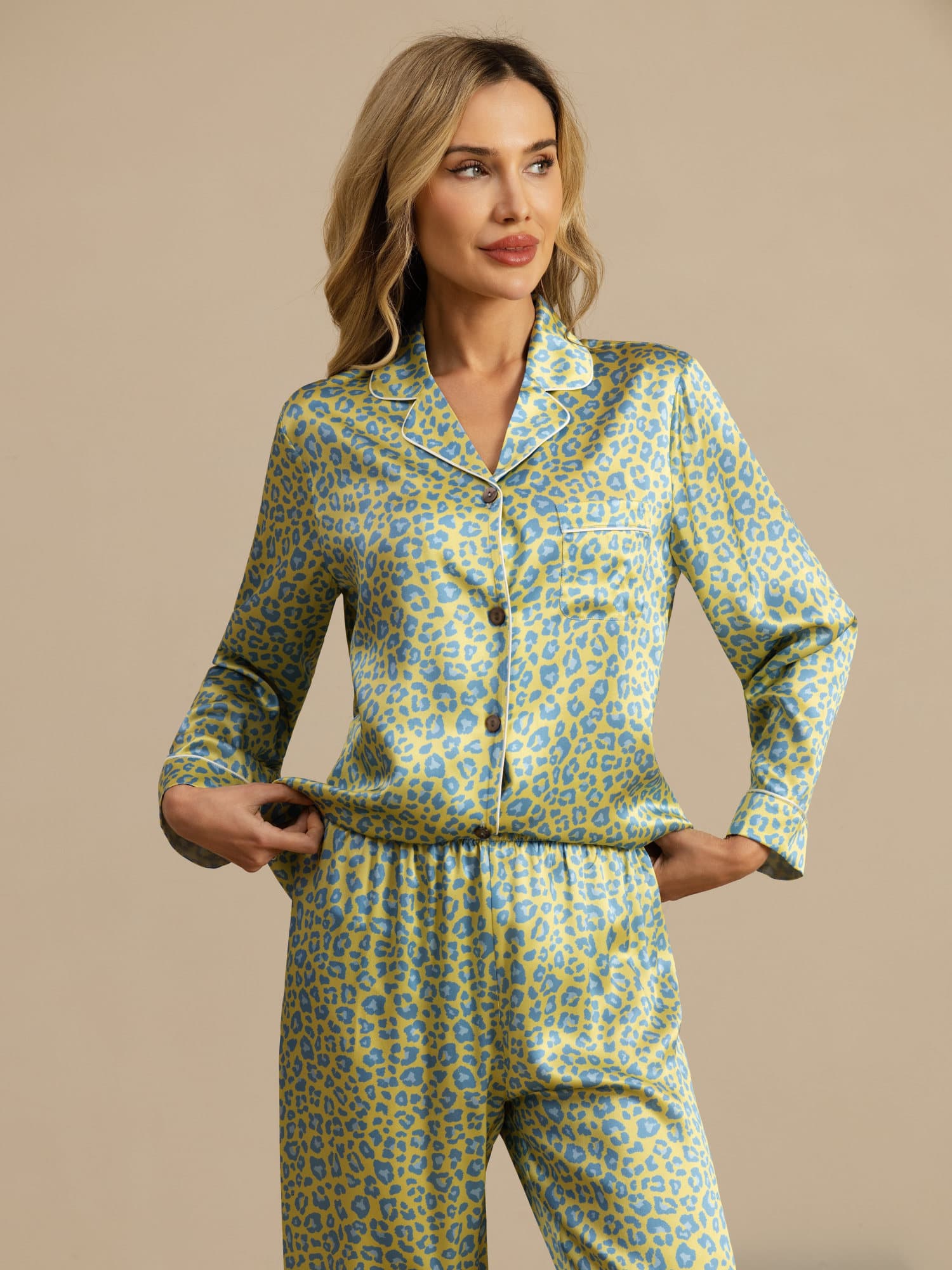 [Vihreä Leopardi] SilkSilky-FI Naisten Pyjamat 004