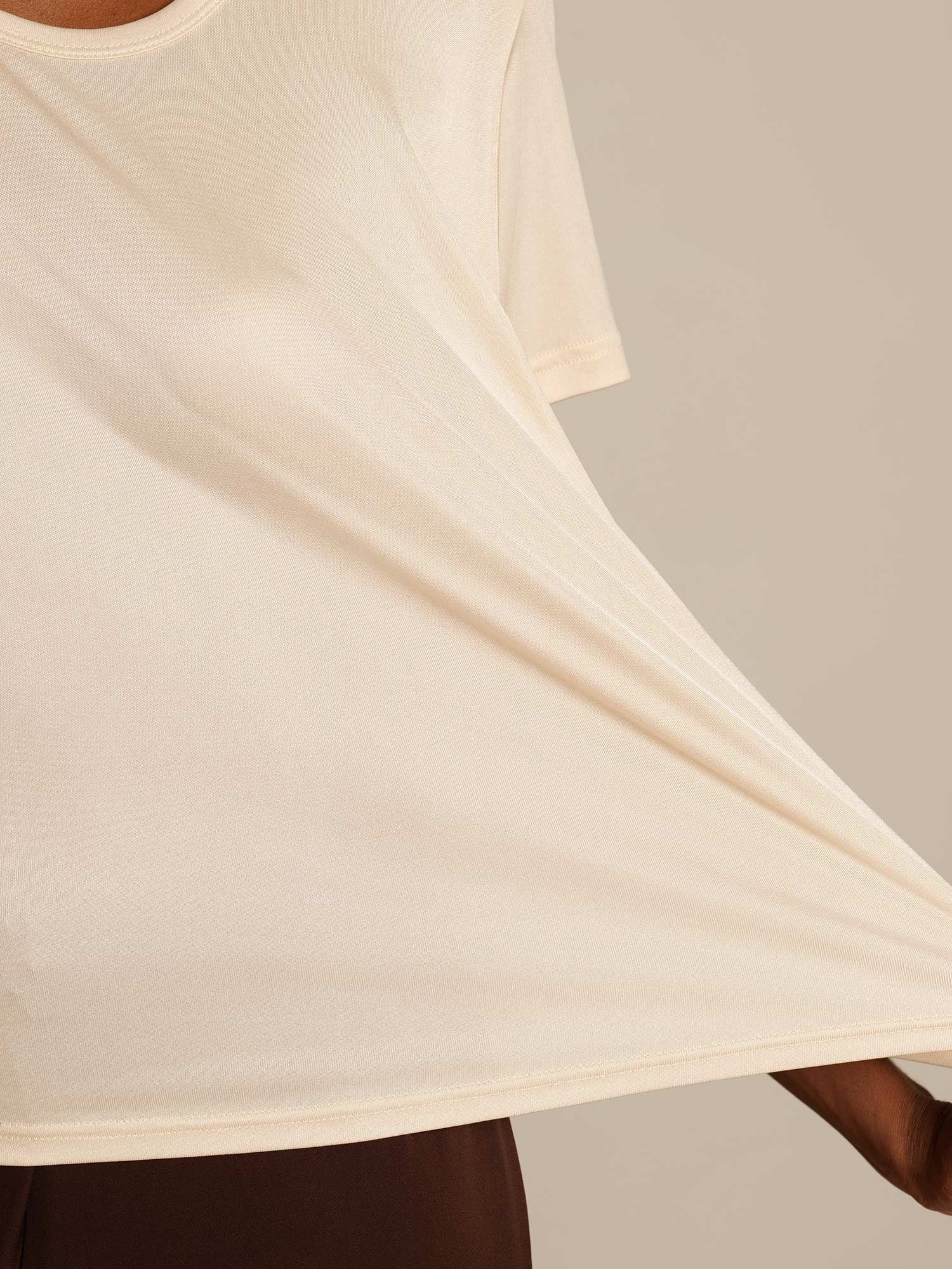 [Beige] SilkSilky-FI Womens T-Shirt 004,