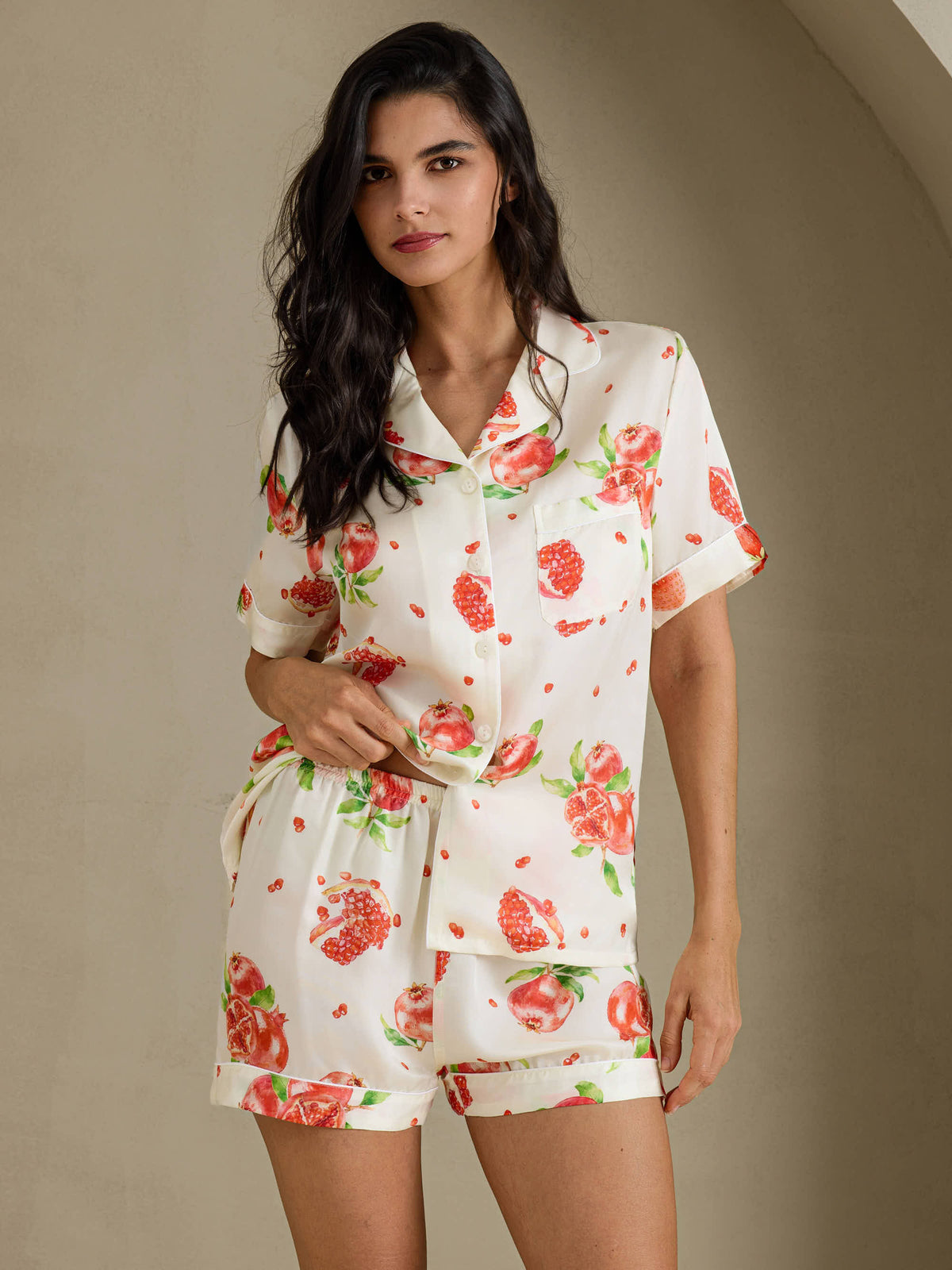 [Valkoinen Granaattiomena] SilkSilky-FI Short Sleeve Notch Collar Naisten Pyjamat 001