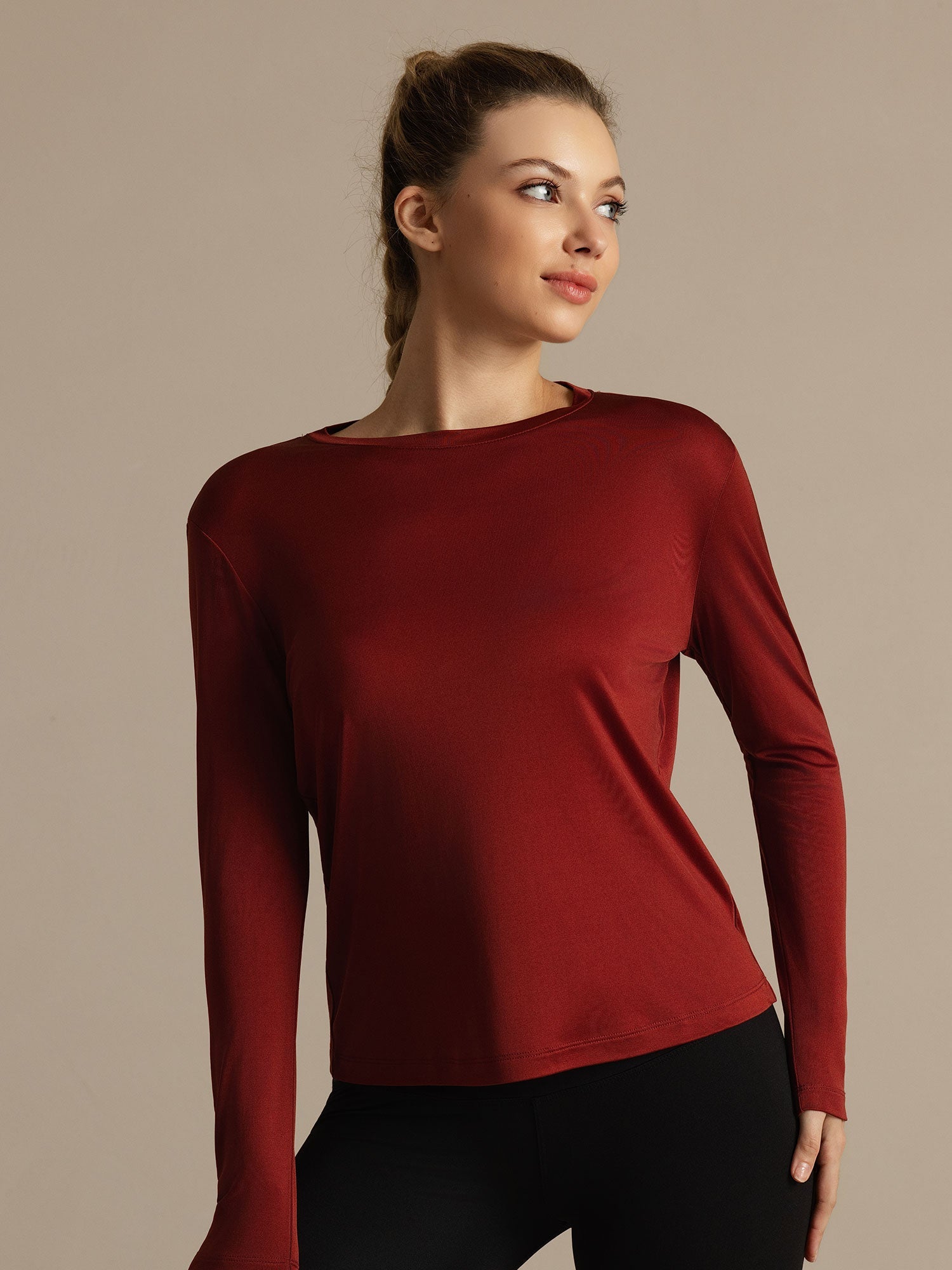 [Poltettu Tiili] SilkSilky-FI Pitkähihainen Tiukka Crew Neck Naisten T-paita 001