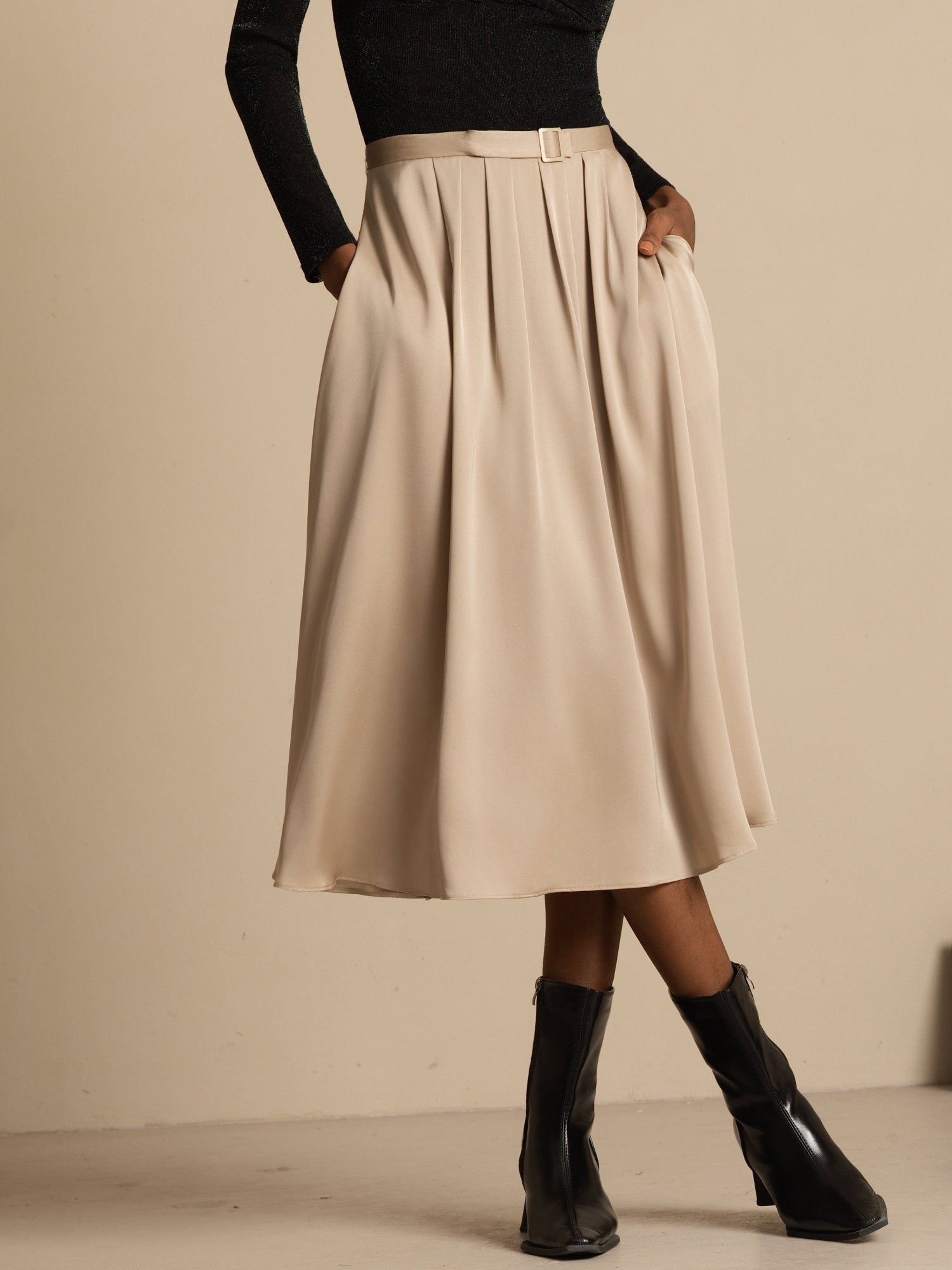 [Tan] SilkSilky-FI 19Momme Silkki Skirt 001