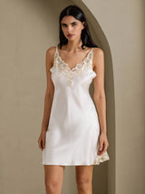 [Valkoinen] SilkSilky-FI Spaghetti Strap V Neck Yöpaita 003