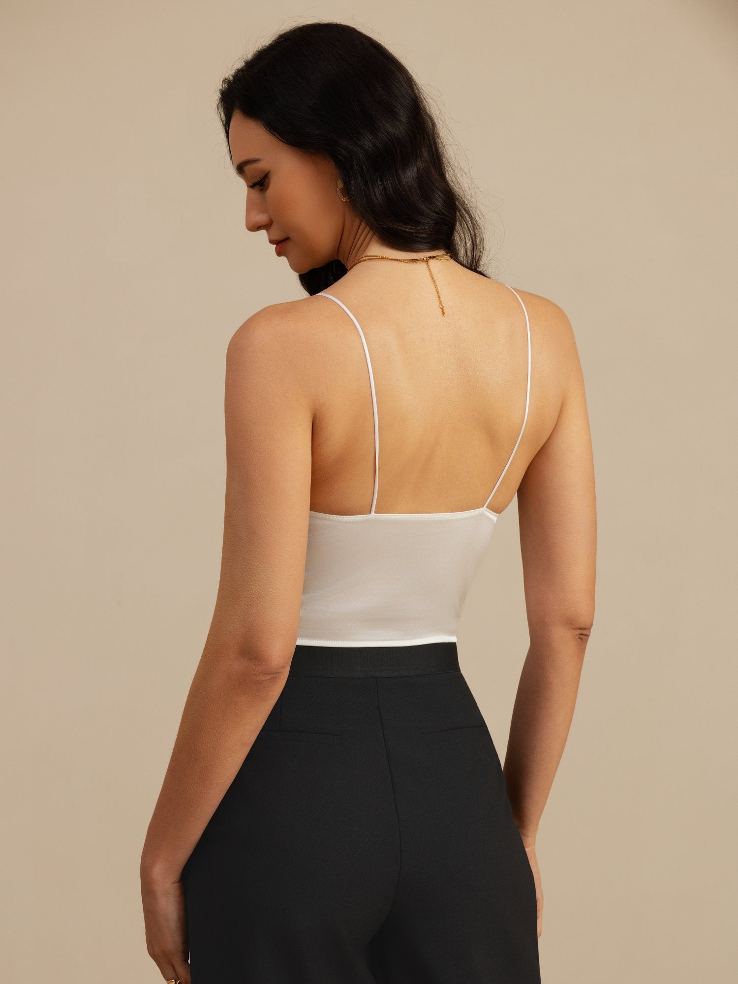 [Valkoinen] SilkSilky-FI Spaghetti Strap V Neck Camisole Top 002