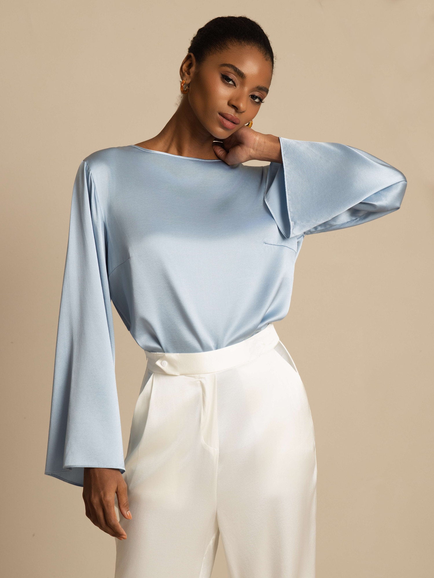 [Harmaansininen] SilkSilky-FI 19Momme Pitkähihainen Venekaula-aukko Pusero 001