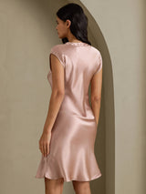 [Toscana] SilkSilky-FI Cap Sleeve V Neck Yöpaita 002