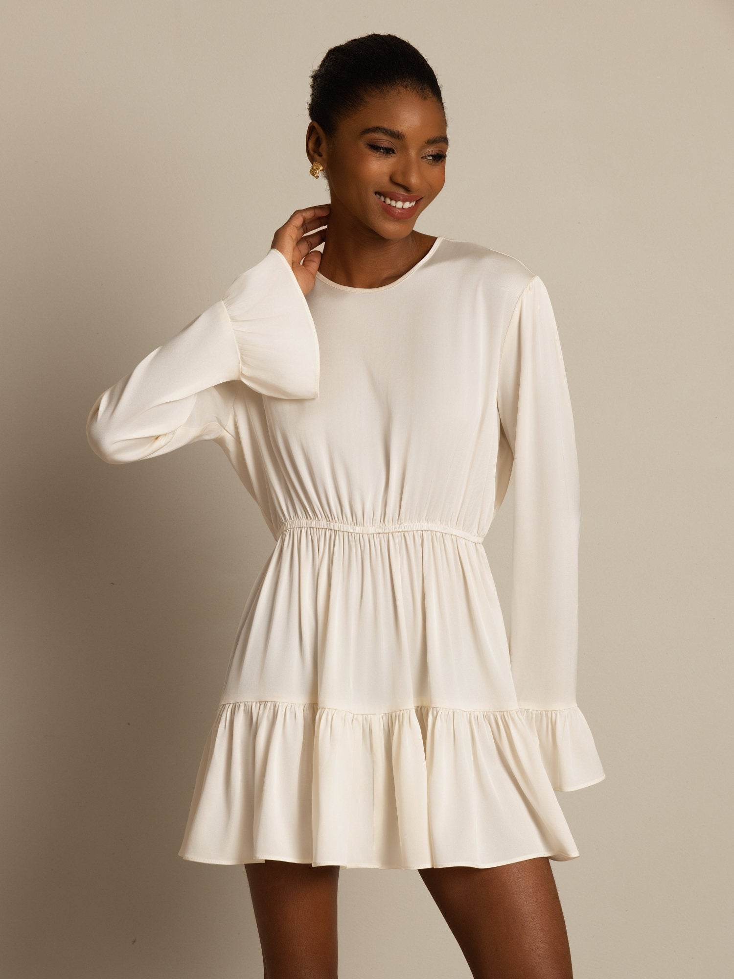 [Merenhelmi] SilkSilky-FI 19Momme Silkki Pitkähihainen Pyöreä Pääntie Mekko 004