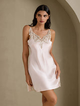 [Pinkki] SilkSilky-FI Spaghetti Strap V Neck Yöpaita 001