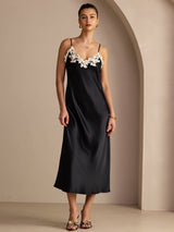 [Musta] SilkSilky-FI Spaghetti Strap V Neck Mekko 001