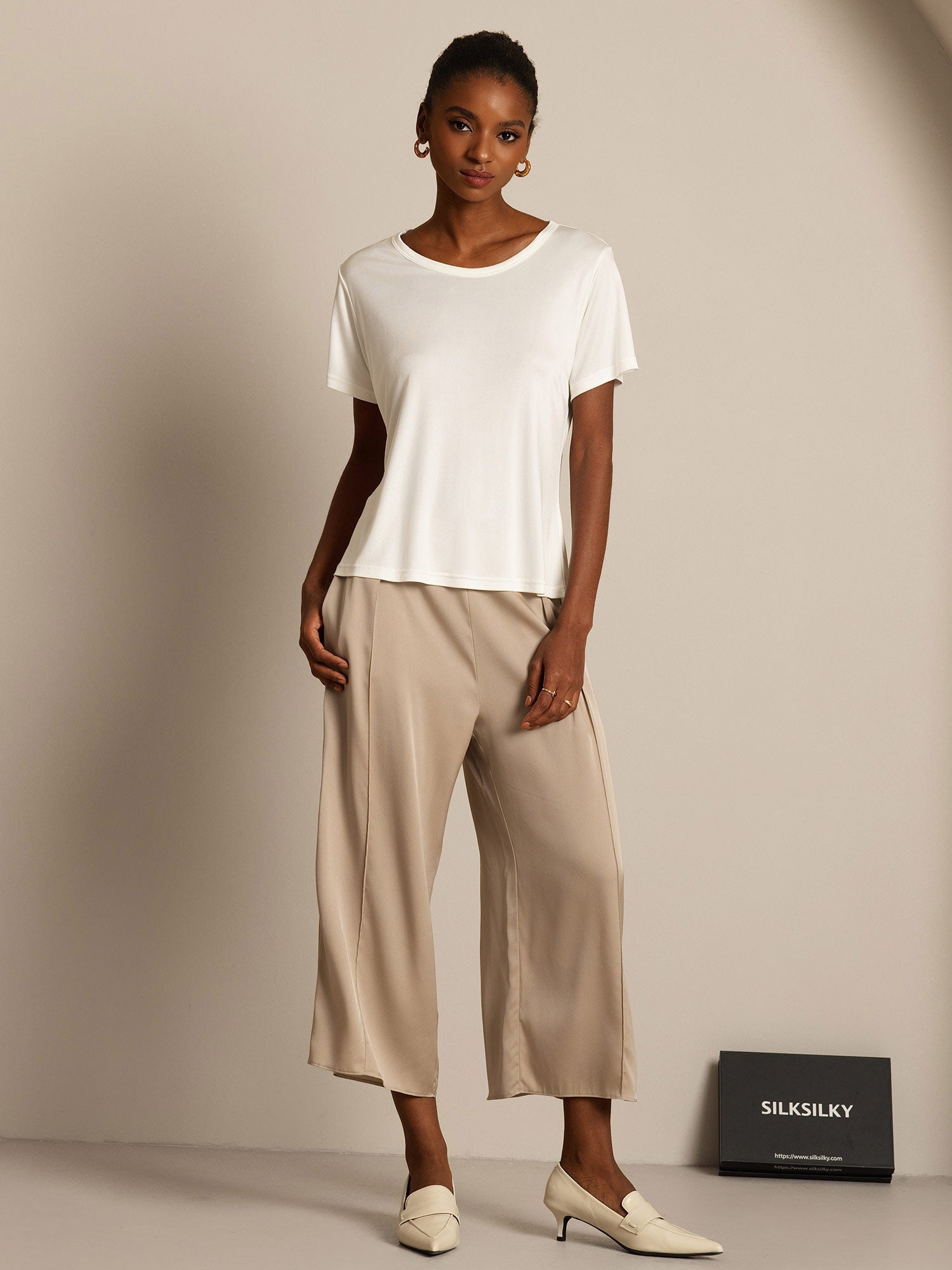 [Valkoinen] SilkSilky-FI Womens T-Shirt 006,