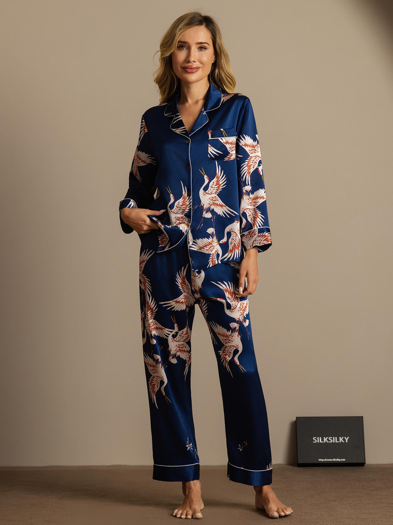 [Tummansininen] SilkSilky-FI 19Momme Womens Pajamas 007,