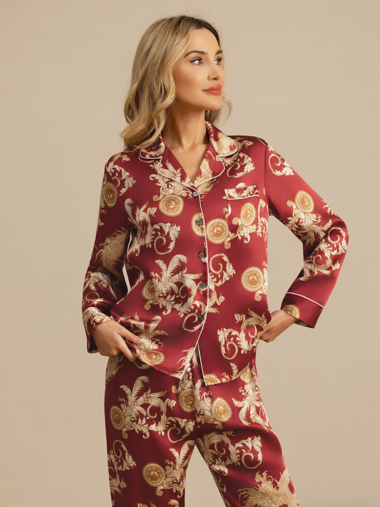 [Viininpunainen Lohikäärme] SilkSilky-FI Pitkähihainen Notkokaulus Naisten Pyjamat 003