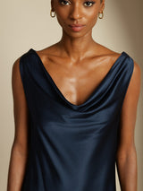 [Tummansininen] SilkSilky-FI Sleeveless Cowl Neck Mekko 003