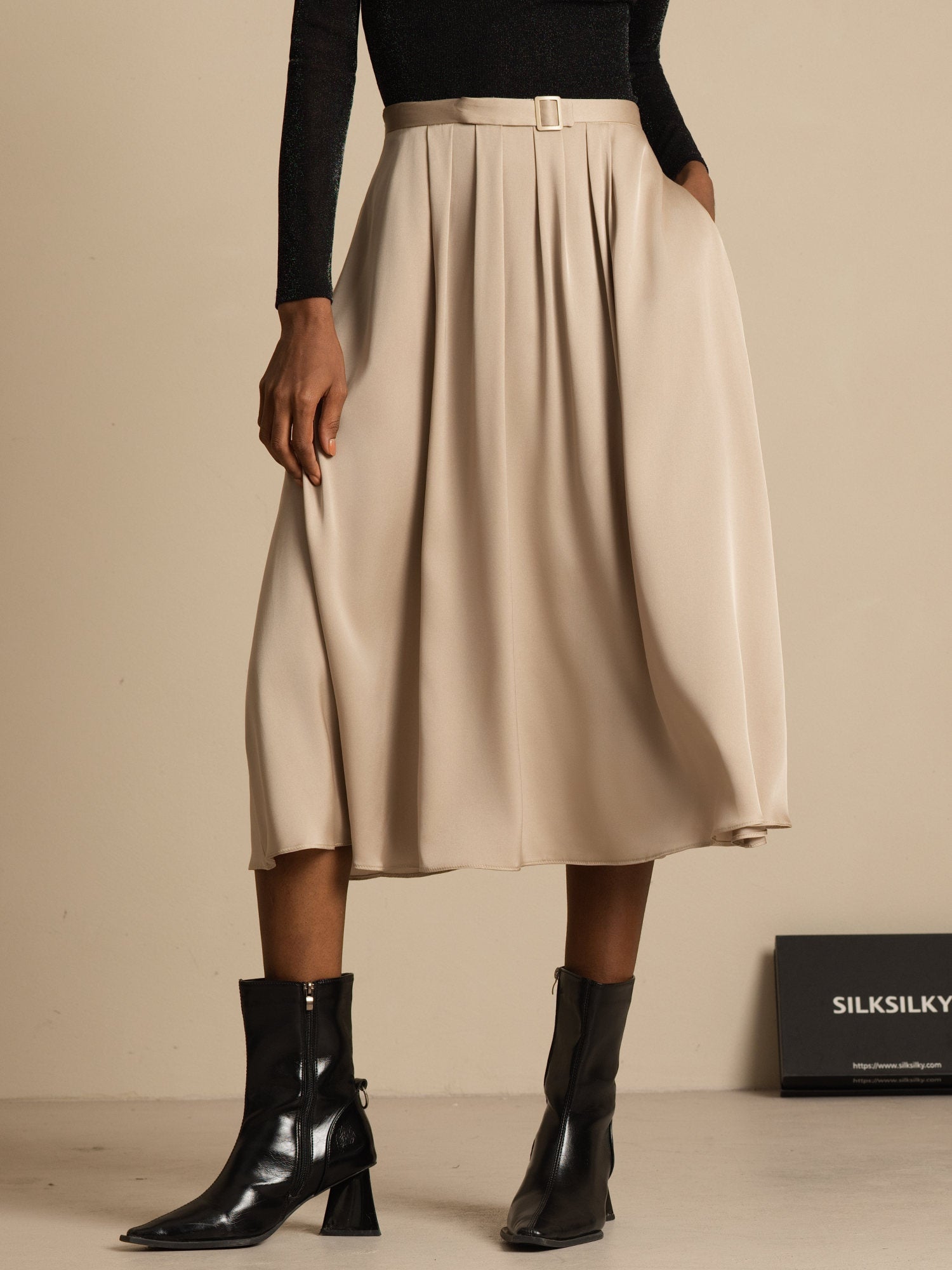 [Tan] SilkSilky-FI 19Momme Silkki Skirt 004