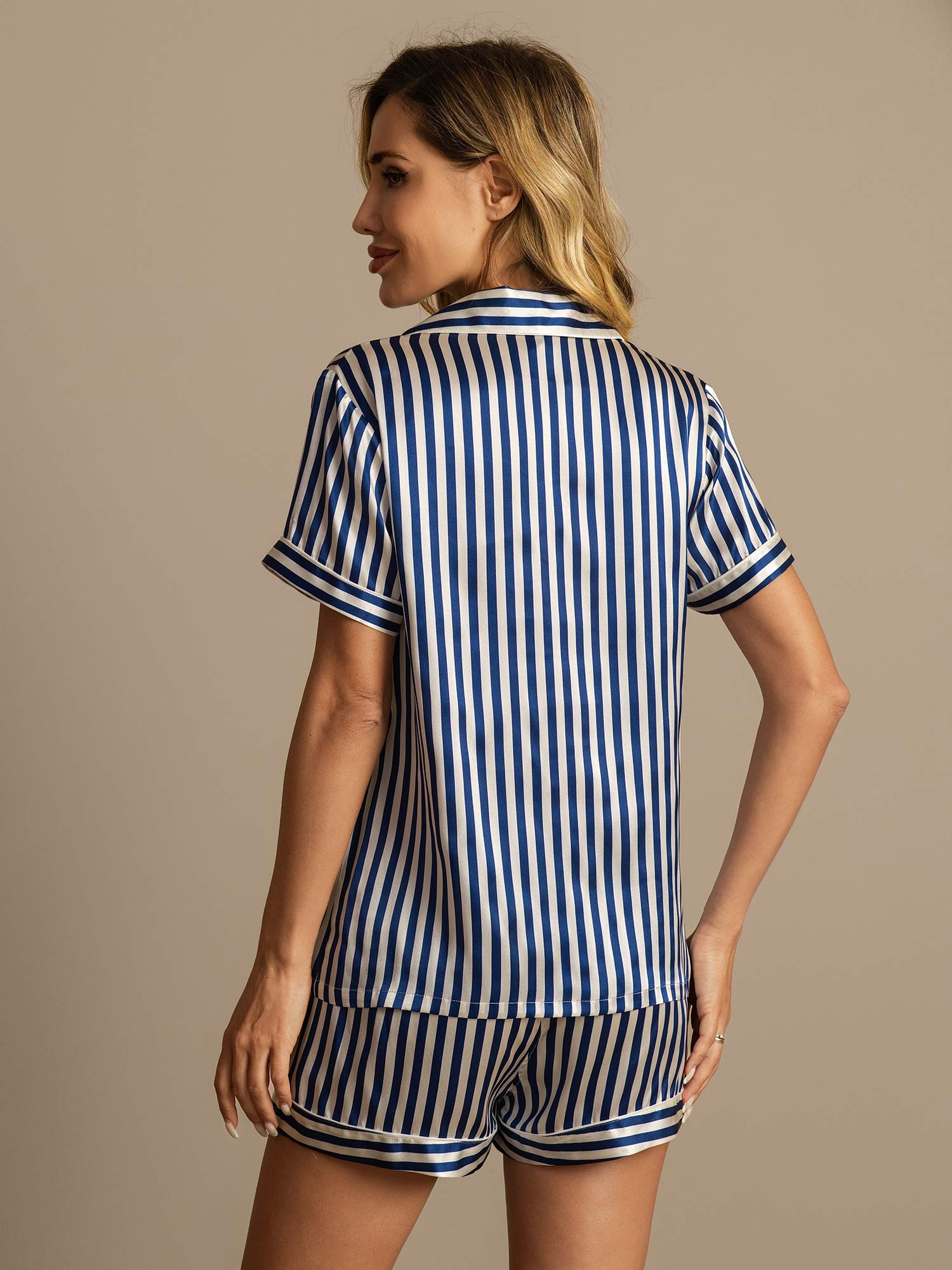 [Tummansininen] SilkSilky-FI Womens Pajamas 002,