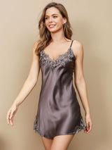 [Purppuranharmaa] SilkSilky-FI Spaghetti Strap V Neck Yöpaita 003