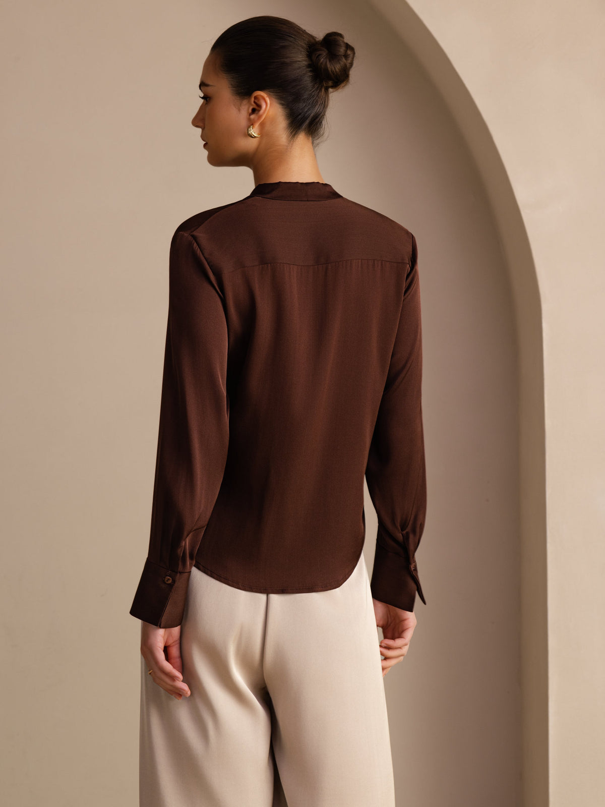 [Tumma Suklaa] SilkSilky-FI Long Sleeve Tie Neck Naisten Puserot 002