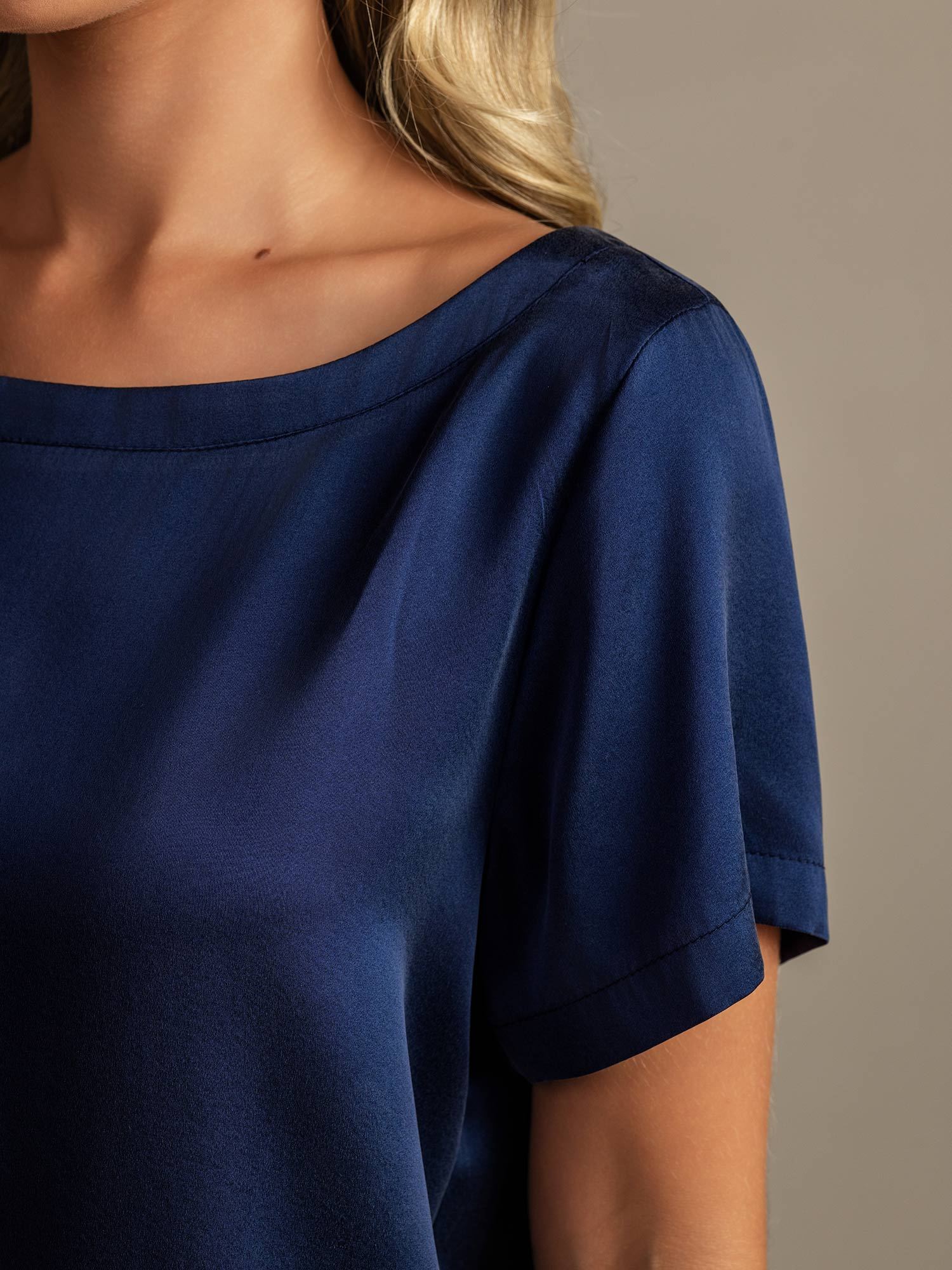 [Tummansininen] SilkSilky-FI 19Momme Womens Pajamas 004,