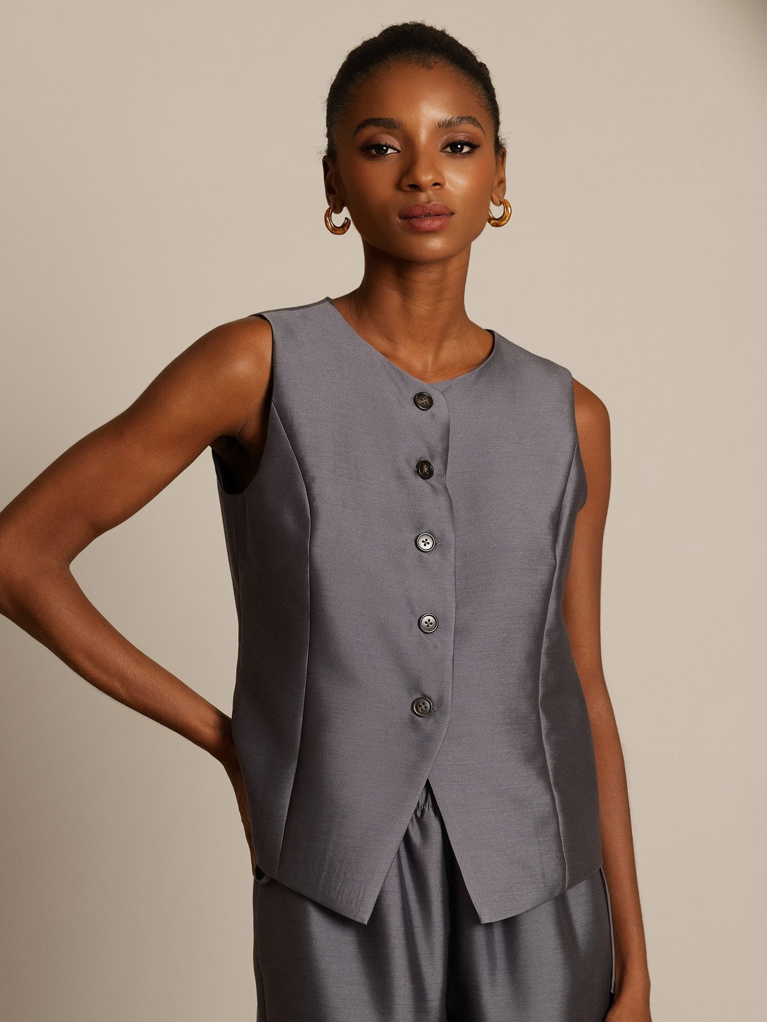 [Harmaa] SilkSilky-FI 32Momme Silk-Wool Blend Womens Vest 005,