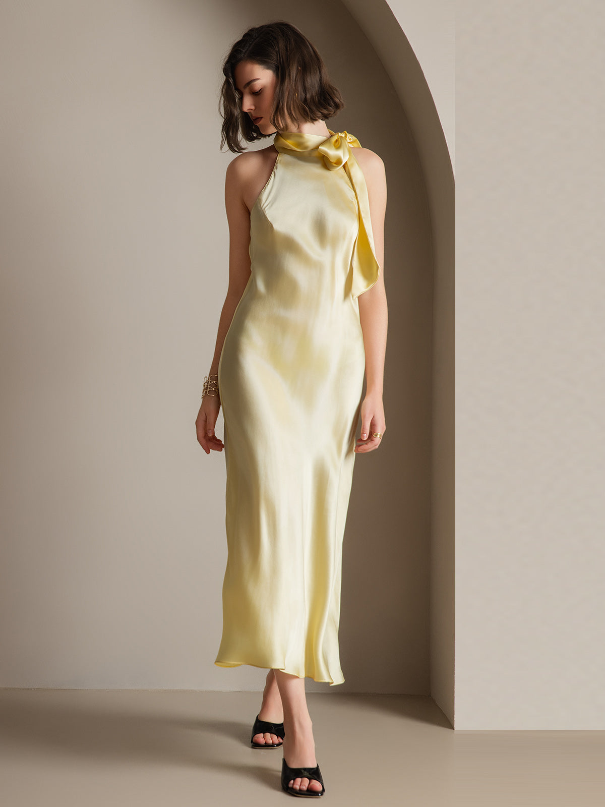 [Vaaleankeltainen] SilkSilky-FI 19Momme Dress 008