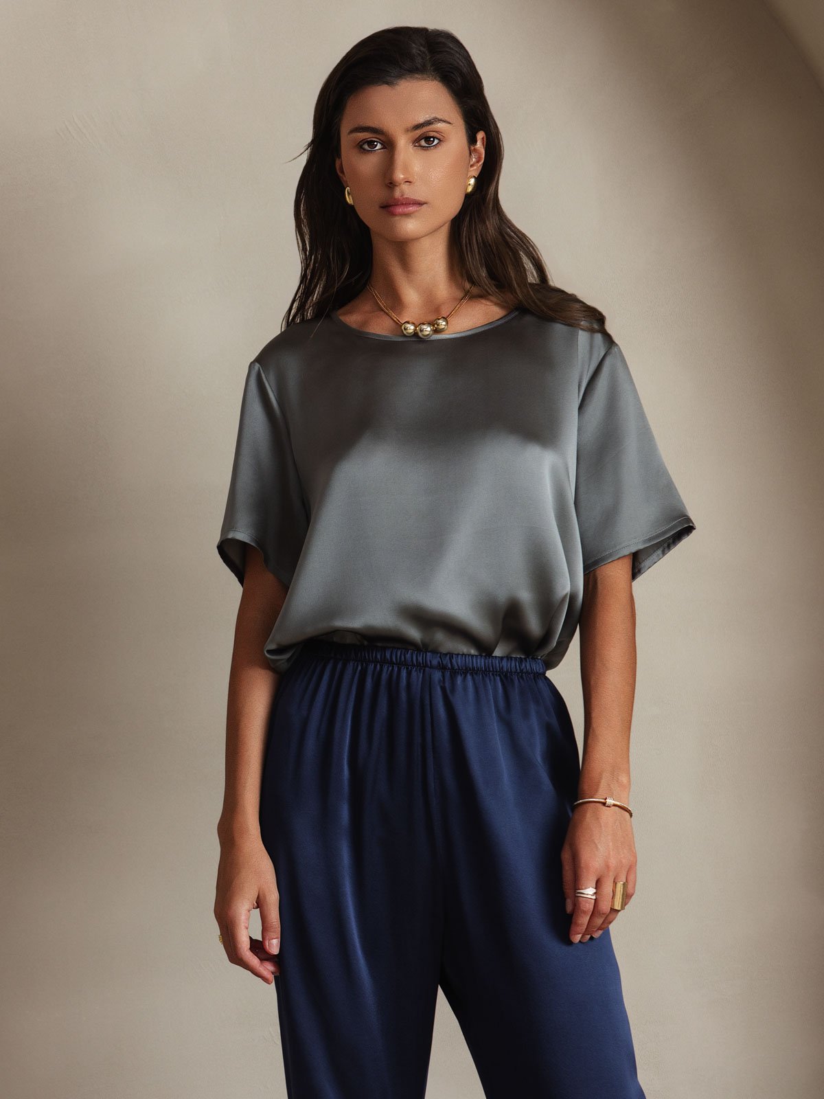 SilkSilky-FI Womens T-Shirt TummanHarmaa 001