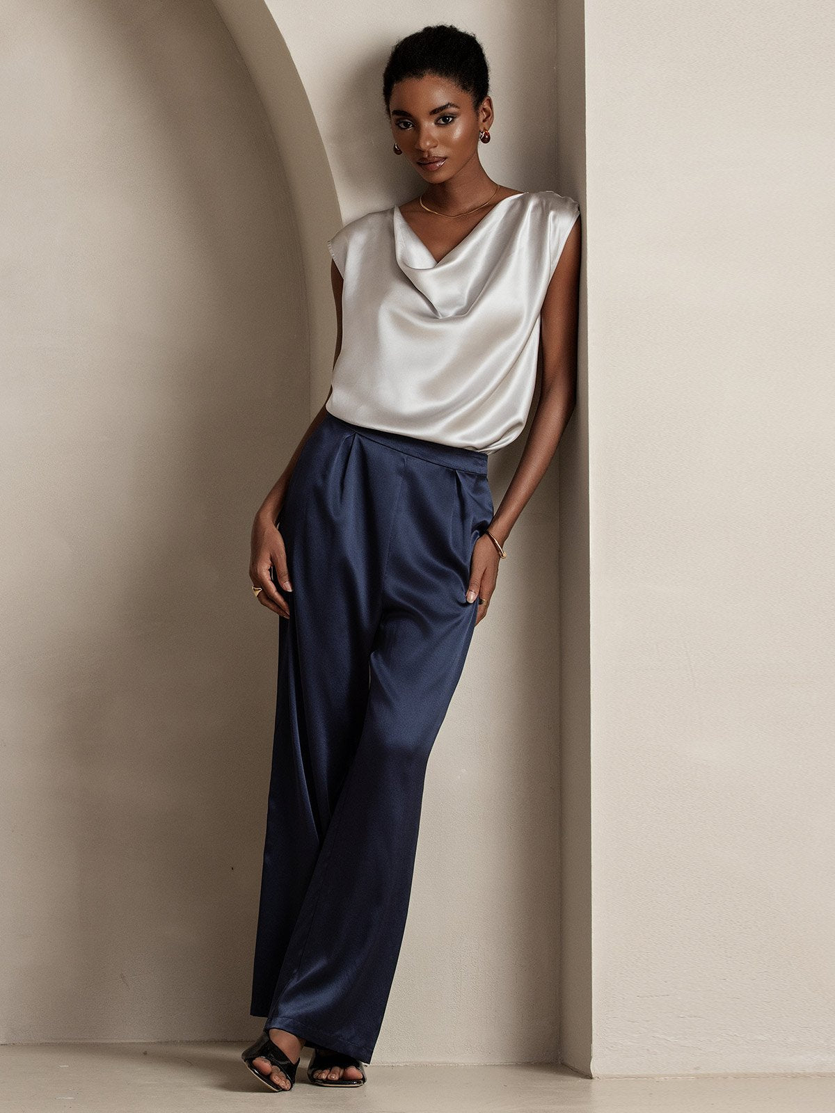 [Vaalean Harmaa] SilkSilky-FI 19Momme Womens T-Shirt 006