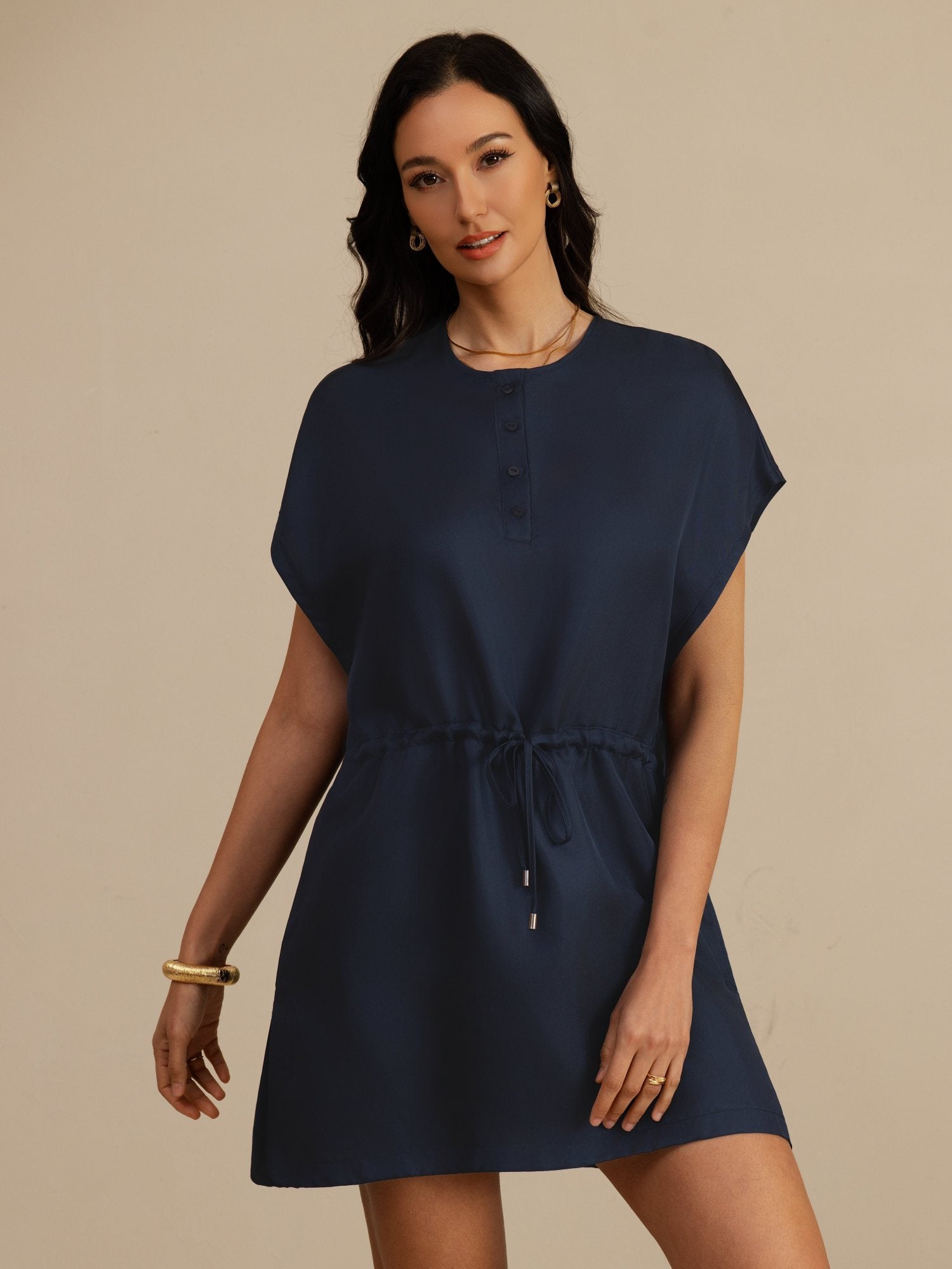 [Tummansininen] SilkSilky-FI 18Momme Lyhythihainen Hiha Henley-kaula-aukko Mekko 004
