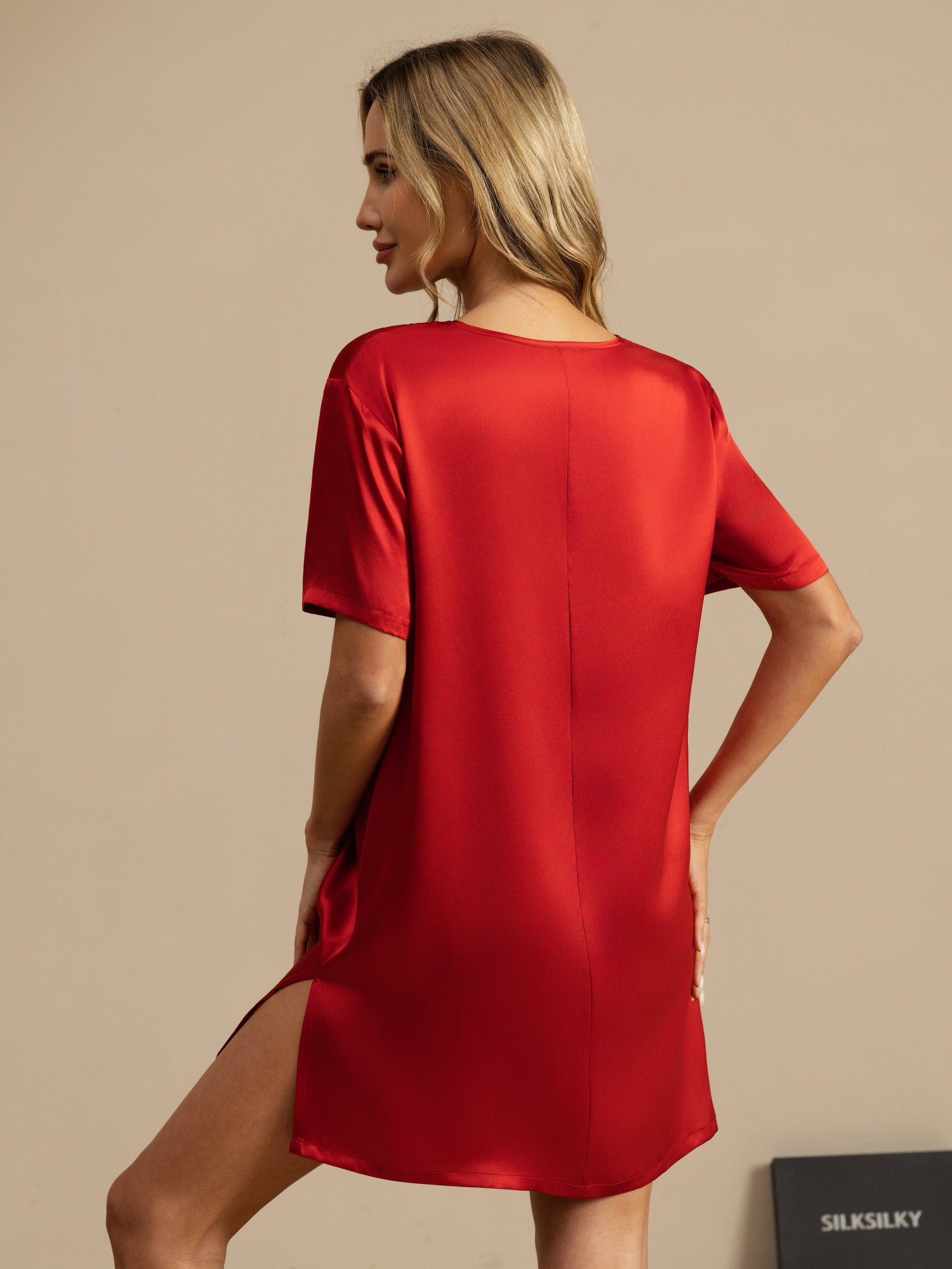 [Viini] SilkSilky-FI Pure Silk Nightgown 002