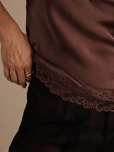 [Ruskea] SilkSilky-FI Spaghetti Strap V Neck Camisole Top 005