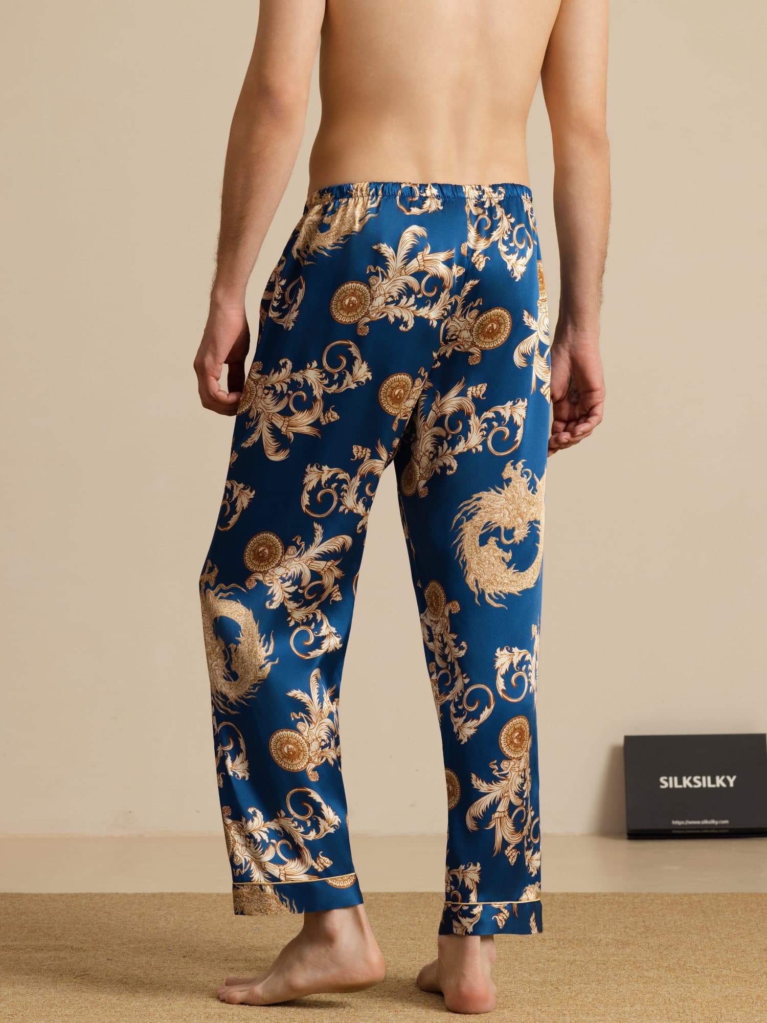 [Navy Lohikäärme] SilkSilky-FI Men's Sleep Shorts 002