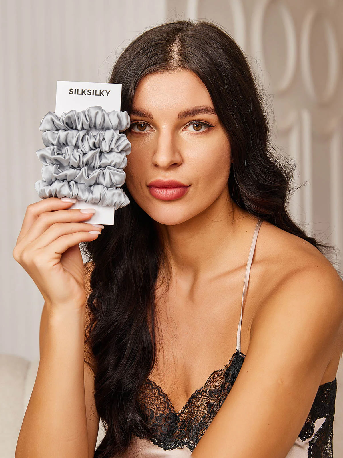 [Vaalean Harmaa] SilkSilky-FI 19Momme Scrunchie 002