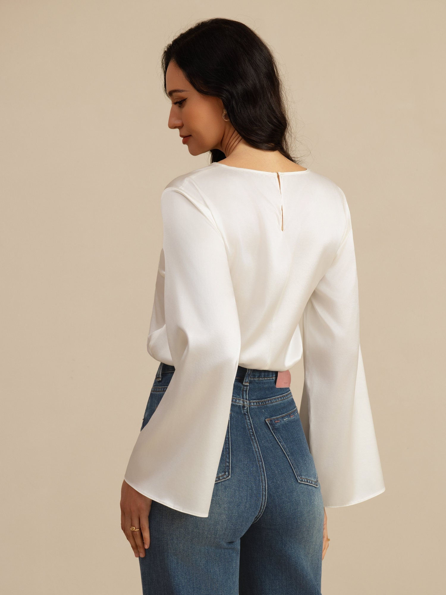 [Valkoinen] SilkSilky-FI 19Momme Pitkähihainen Venekaula-aukko Pusero 002