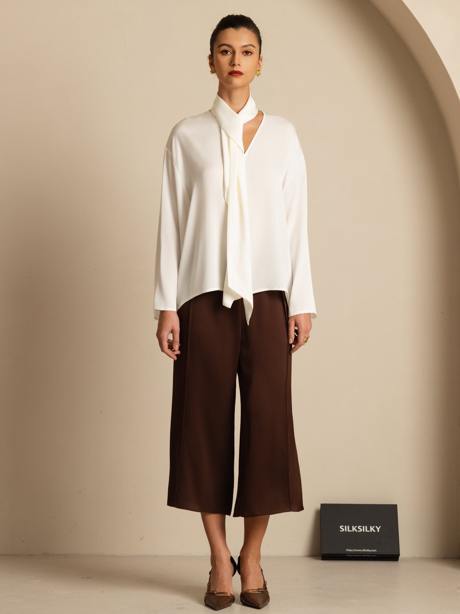 [Valkoinen] SilkSilky-FI 19Momme Silkki Pitkähihainen V Pääntie Pusero 008