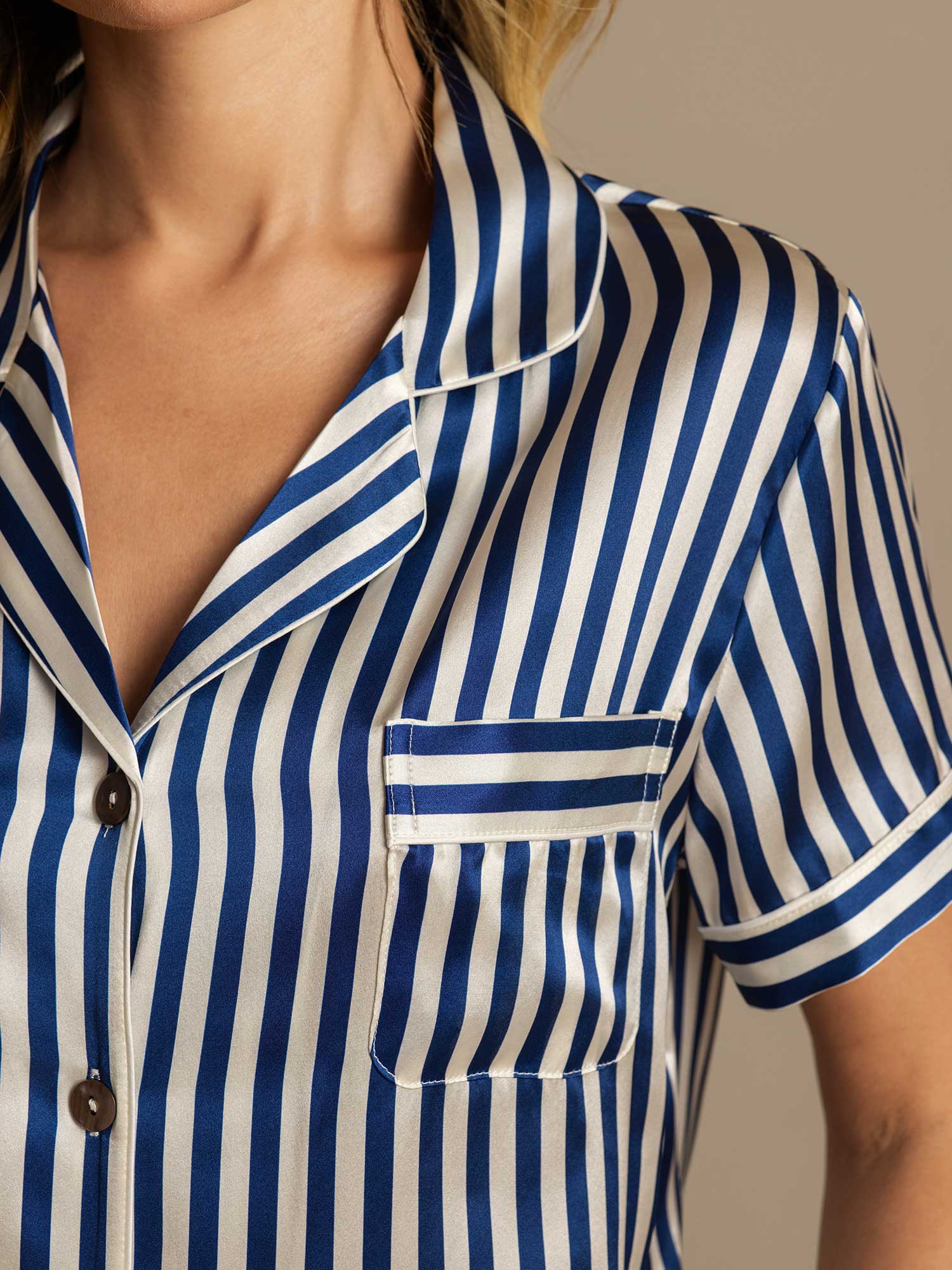 [Tummansininen] SilkSilky-FI Womens Pajamas 007,