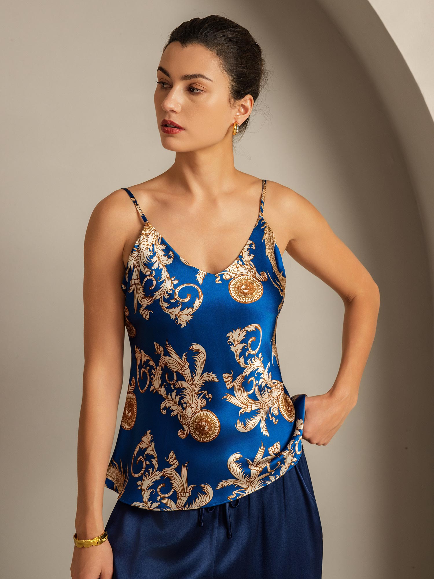 [Navy Lohikäärme] SilkSilky-FI Camisoles 001