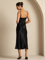 [Musta] SilkSilky-FI Spaghetti Strap V Neck Mekko 002