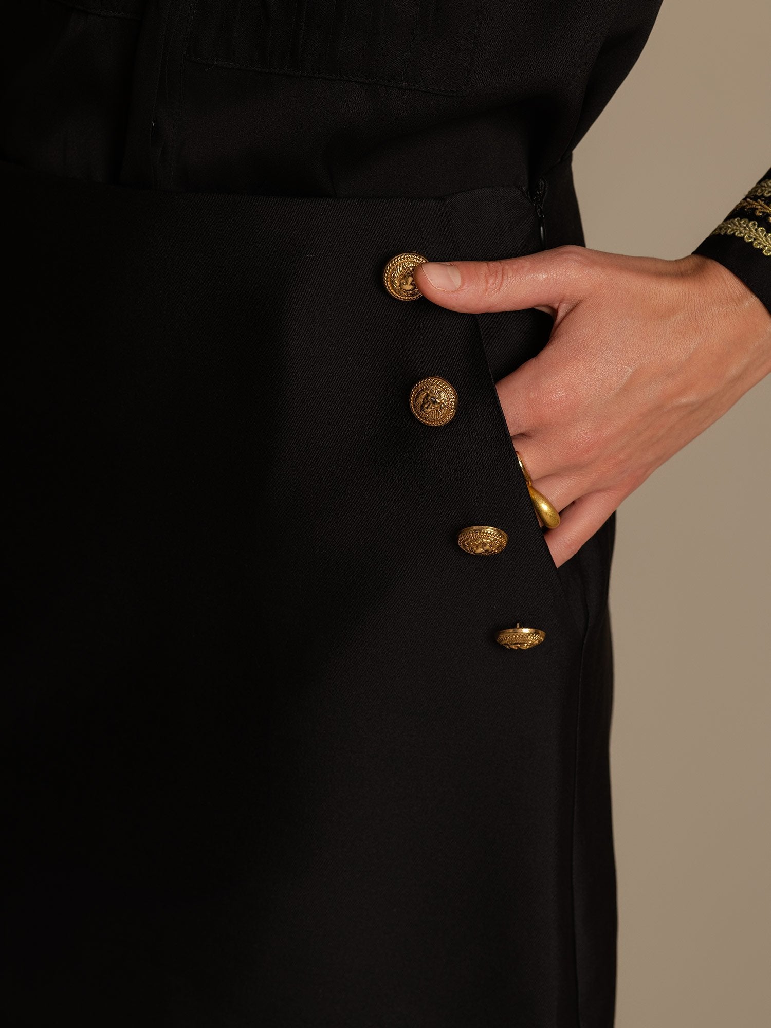 [Musta] SilkSilky-FI 32Momme Silk-Wool Blend Skirt 004,