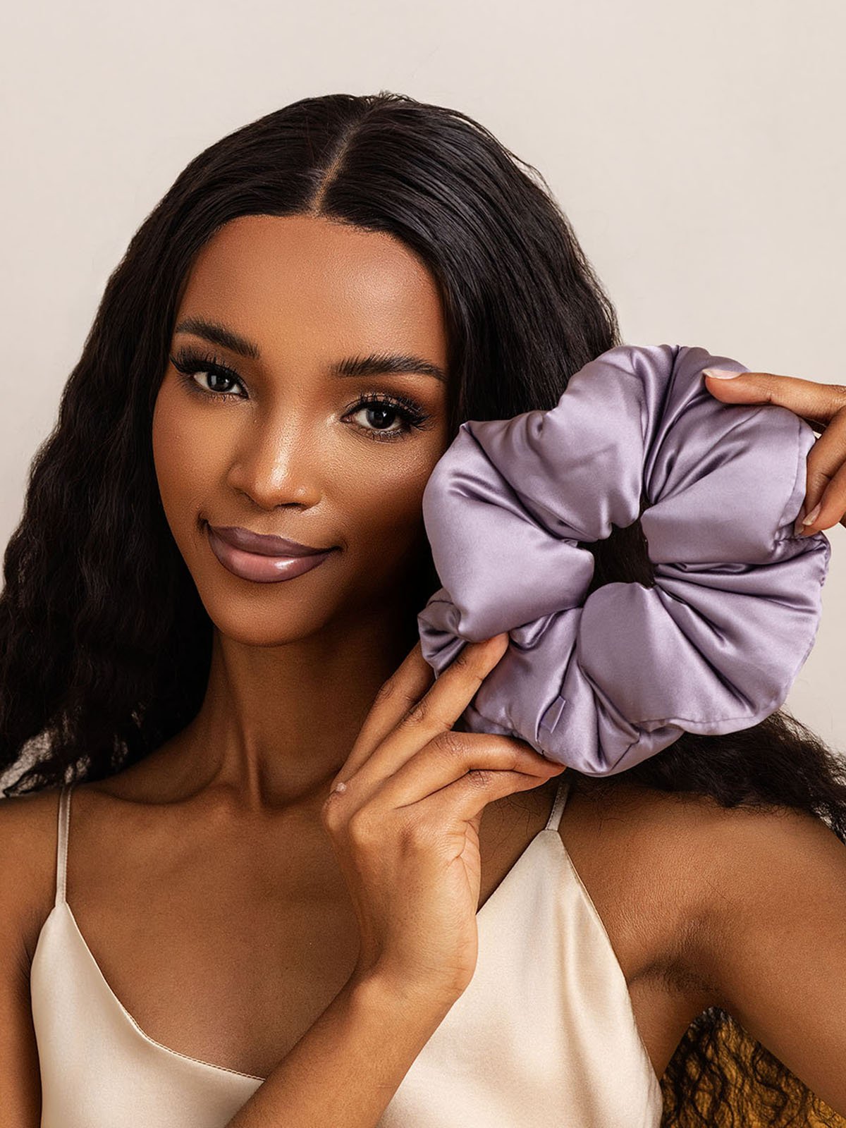 [Tumma Violetti] SilkSilky-FI Scrunchie 001