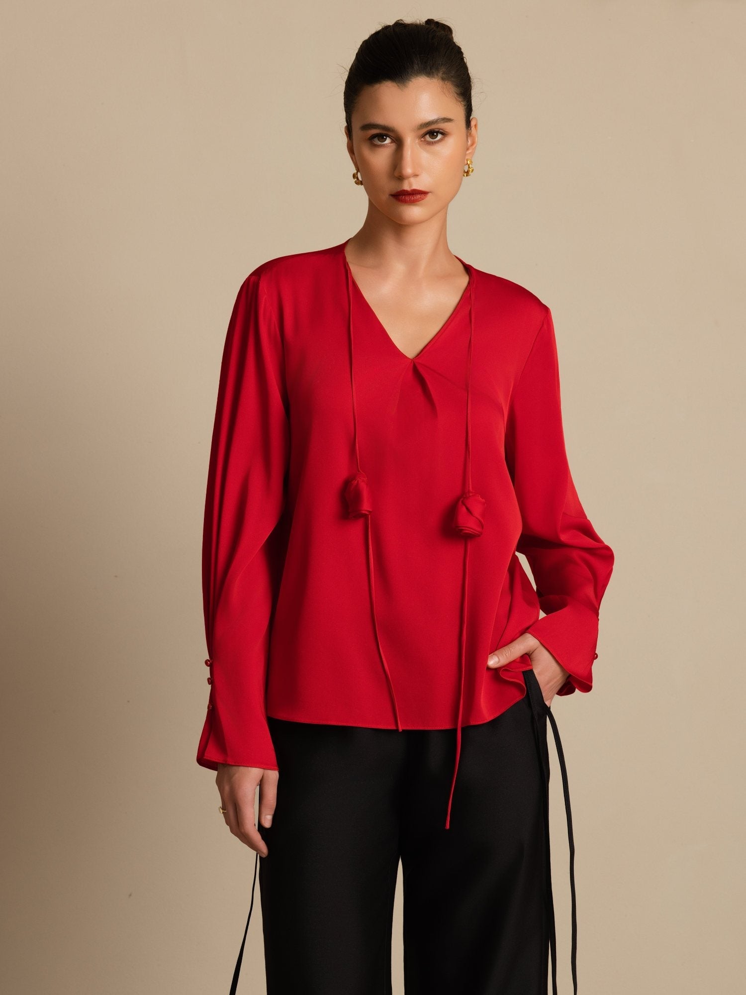 [Viini] SilkSilky-FI 19Momme Silkki Pitkähihainen V Pääntie Pusero 003