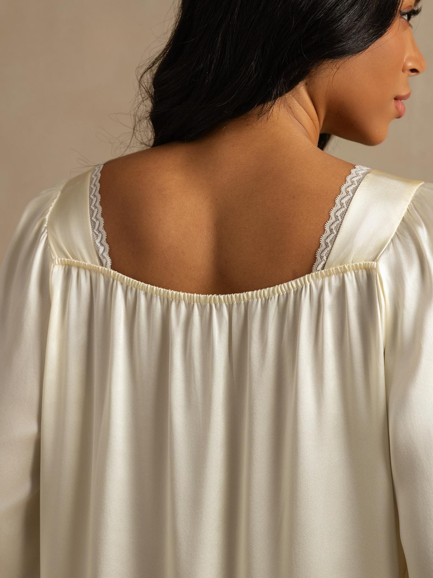 [Valkoinen] SilkSilky-FI Nightgown 005,