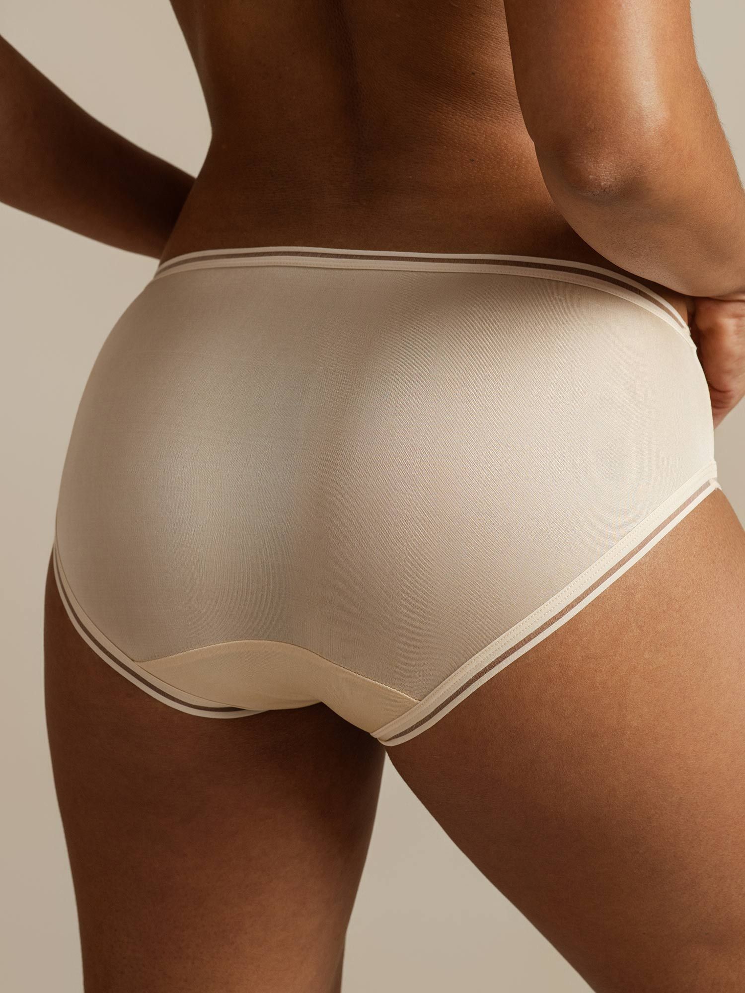 [Beige] SilkSilky-FI Panty 002,