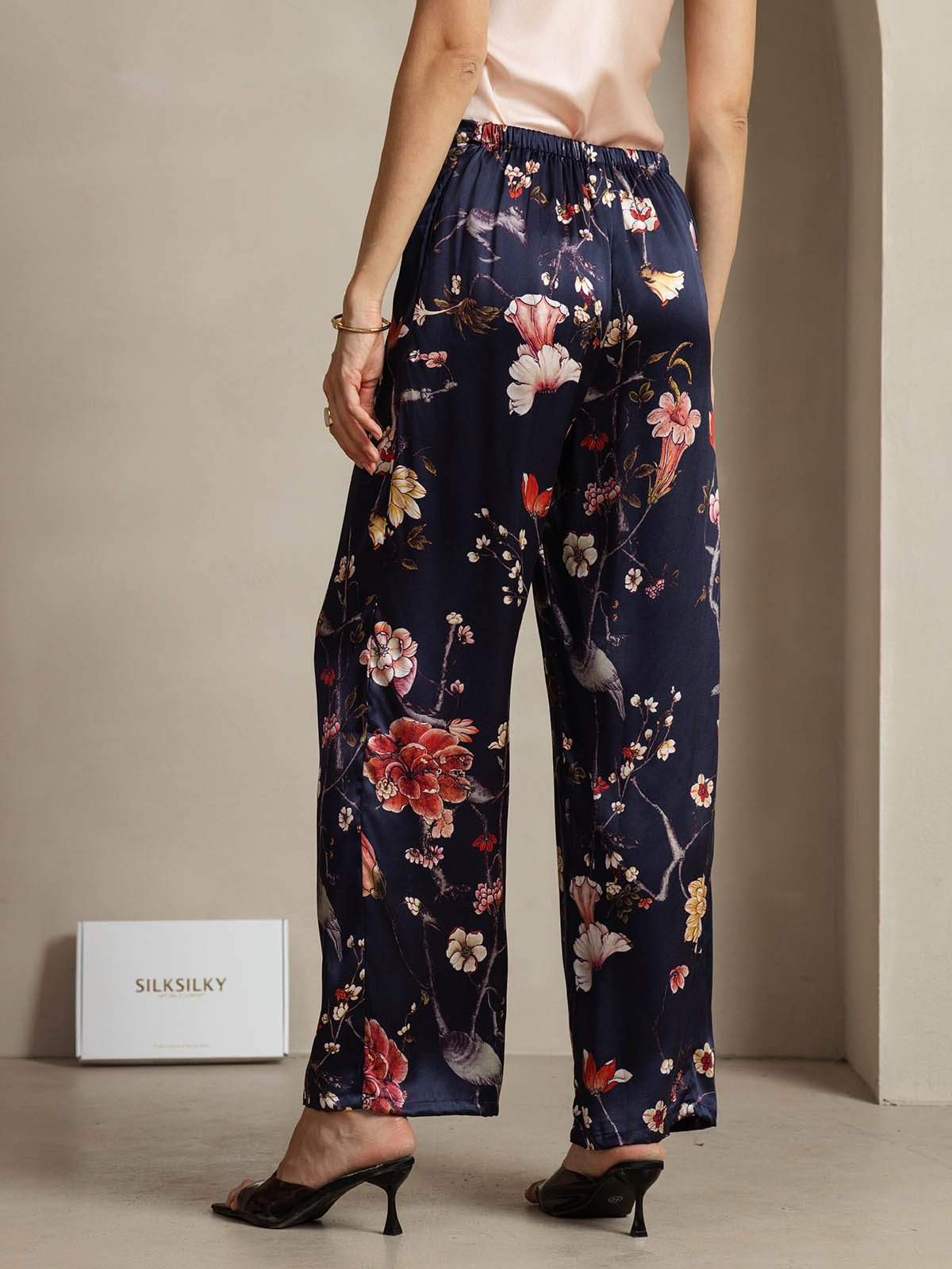 [Laivasto Kukka] SilkSilky-FI 19Momme Womens Pants 002